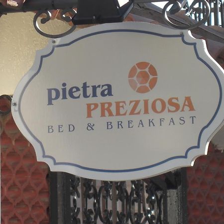 Pietra Preziosa Bed & Breakfast Pietra Ligure Buitenkant foto