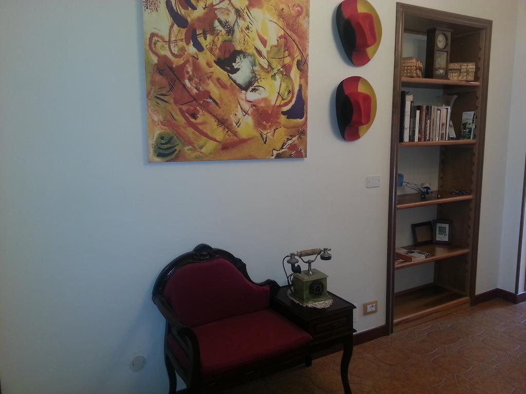 Pietra Preziosa Bed & Breakfast Pietra Ligure Kamer foto