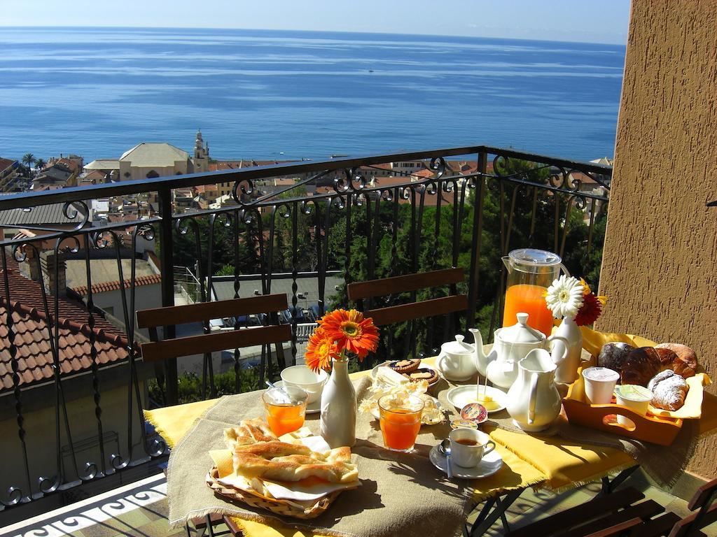 Pietra Preziosa Bed & Breakfast Pietra Ligure Buitenkant foto