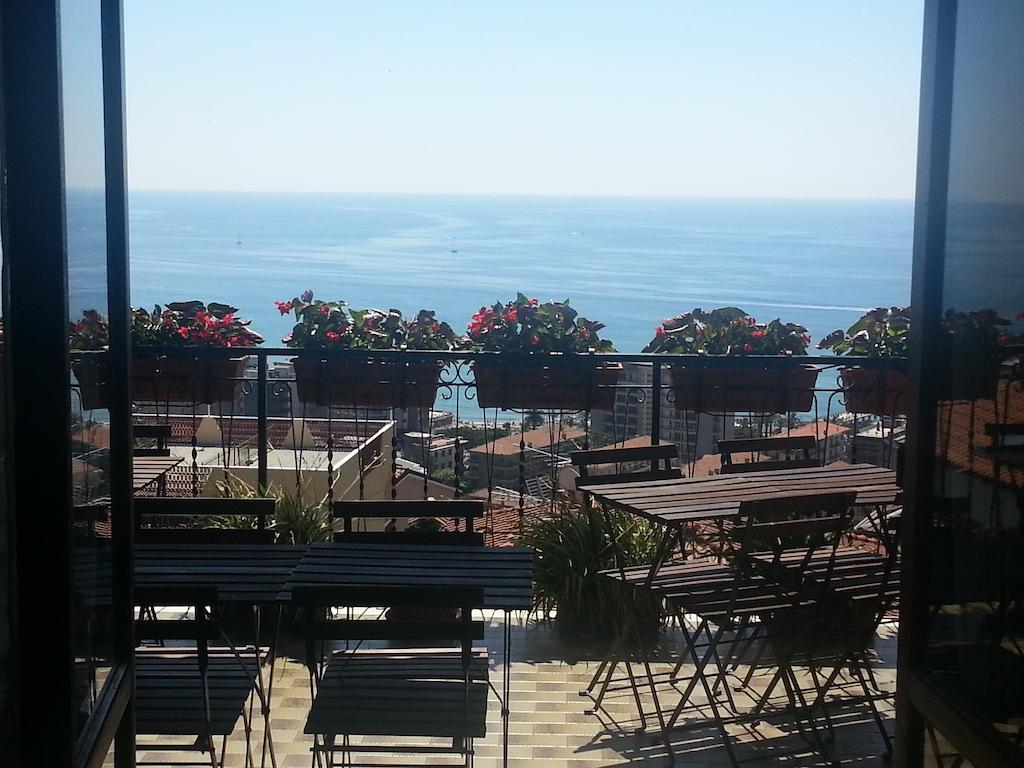 Pietra Preziosa Bed & Breakfast Pietra Ligure Buitenkant foto