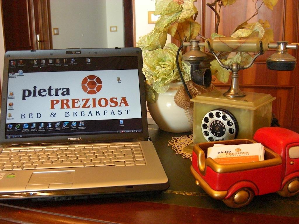 Pietra Preziosa Bed & Breakfast Pietra Ligure Buitenkant foto
